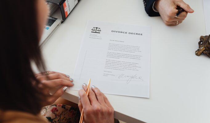 Jak znaleźć dobrego i skutecznego adwokata w Łodzi